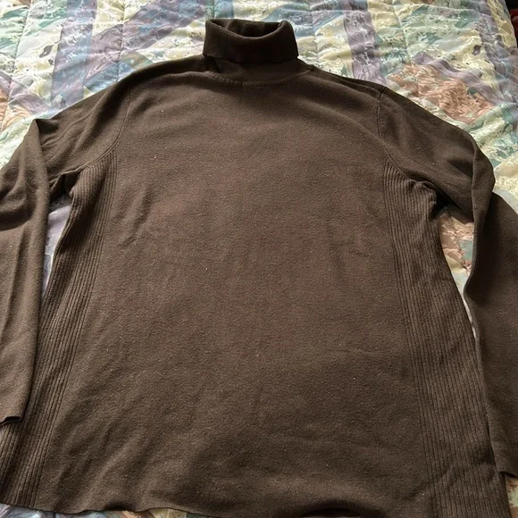Chico’s brown turtleneck sweater - Picture 4 of 4